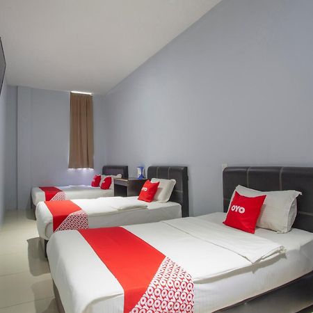 โอโย 89780 ลอดจ์ 37 Hotel ราเนา ภายนอก รูปภาพ