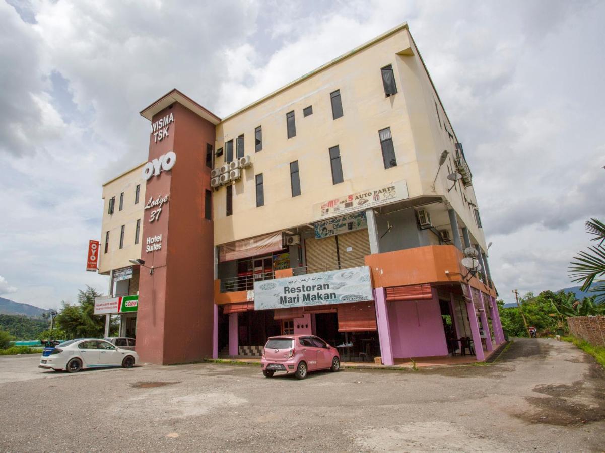 โอโย 89780 ลอดจ์ 37 Hotel ราเนา ภายนอก รูปภาพ