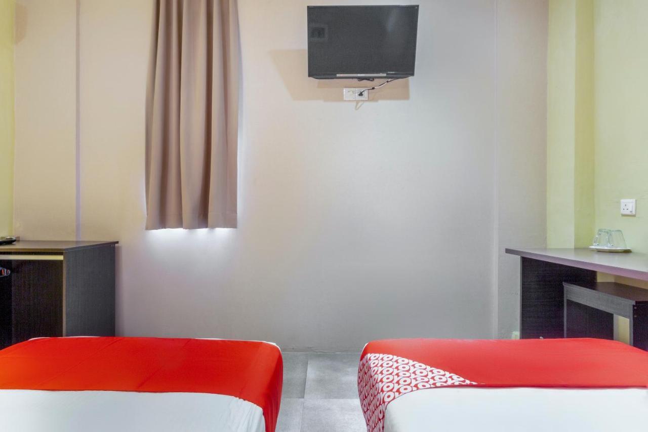 โอโย 89780 ลอดจ์ 37 Hotel ราเนา ภายนอก รูปภาพ