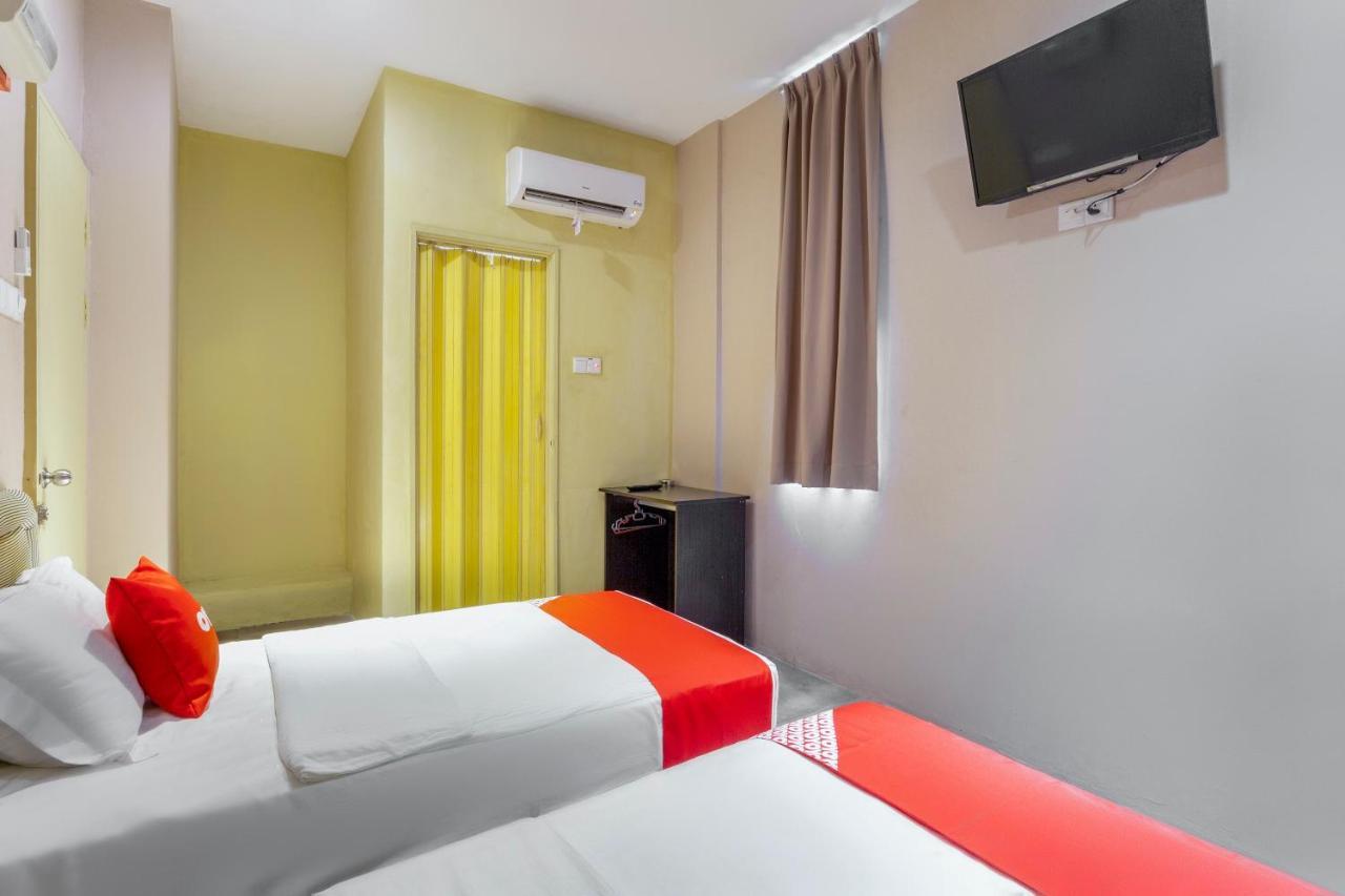 โอโย 89780 ลอดจ์ 37 Hotel ราเนา ภายนอก รูปภาพ