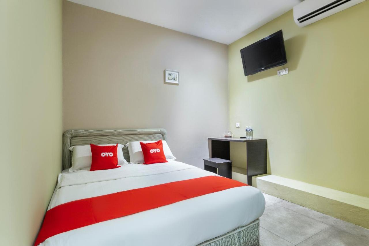 โอโย 89780 ลอดจ์ 37 Hotel ราเนา ภายนอก รูปภาพ