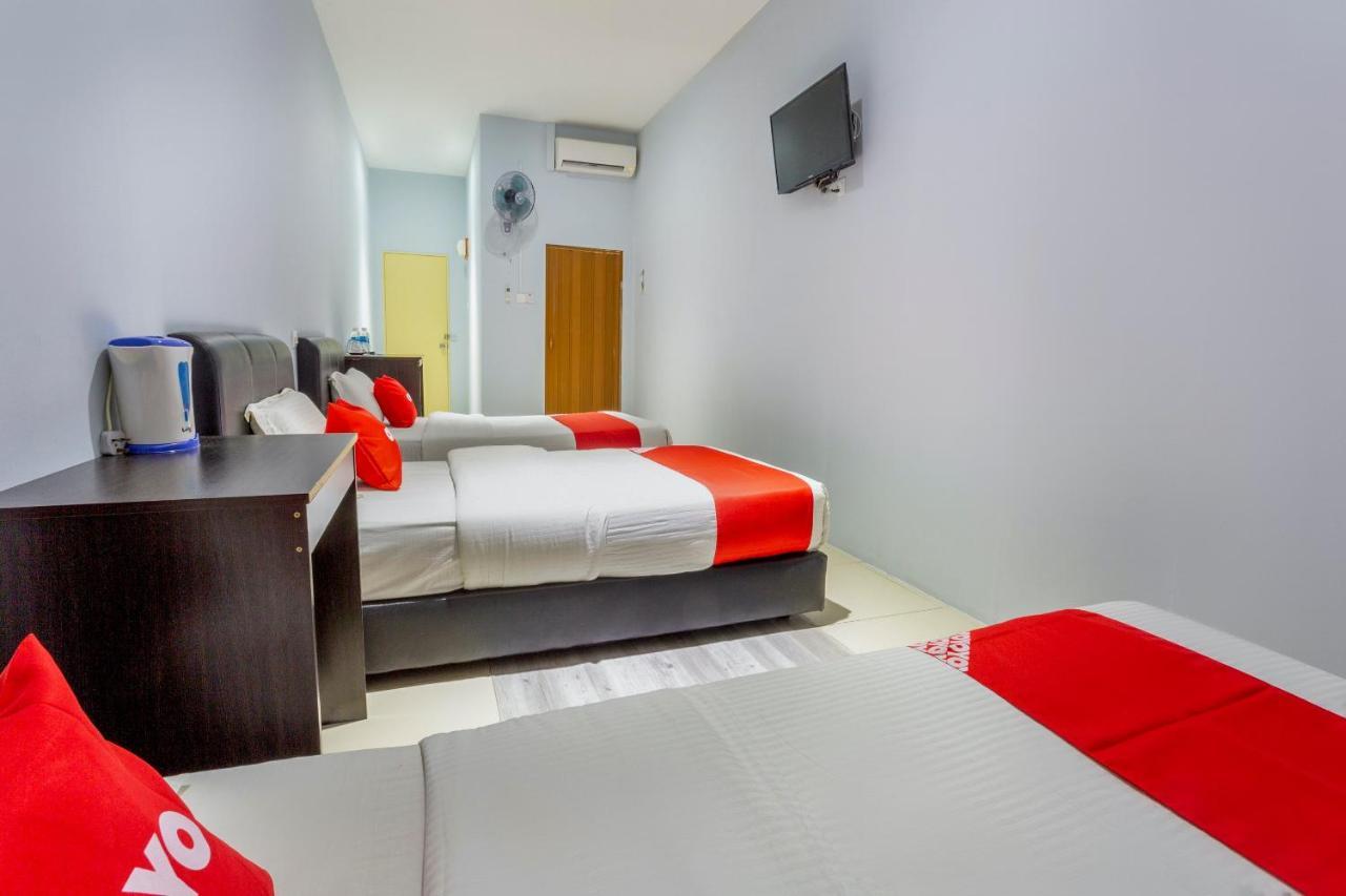 โอโย 89780 ลอดจ์ 37 Hotel ราเนา ภายนอก รูปภาพ
